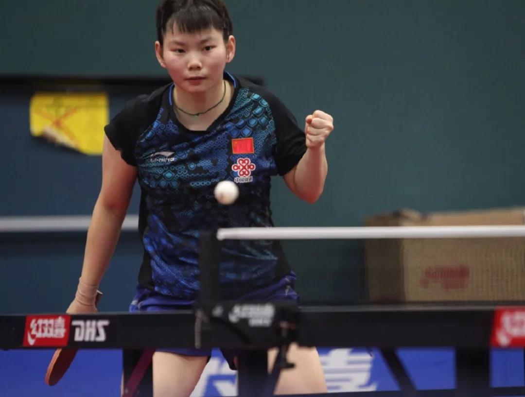 在防守端积 在防守端积